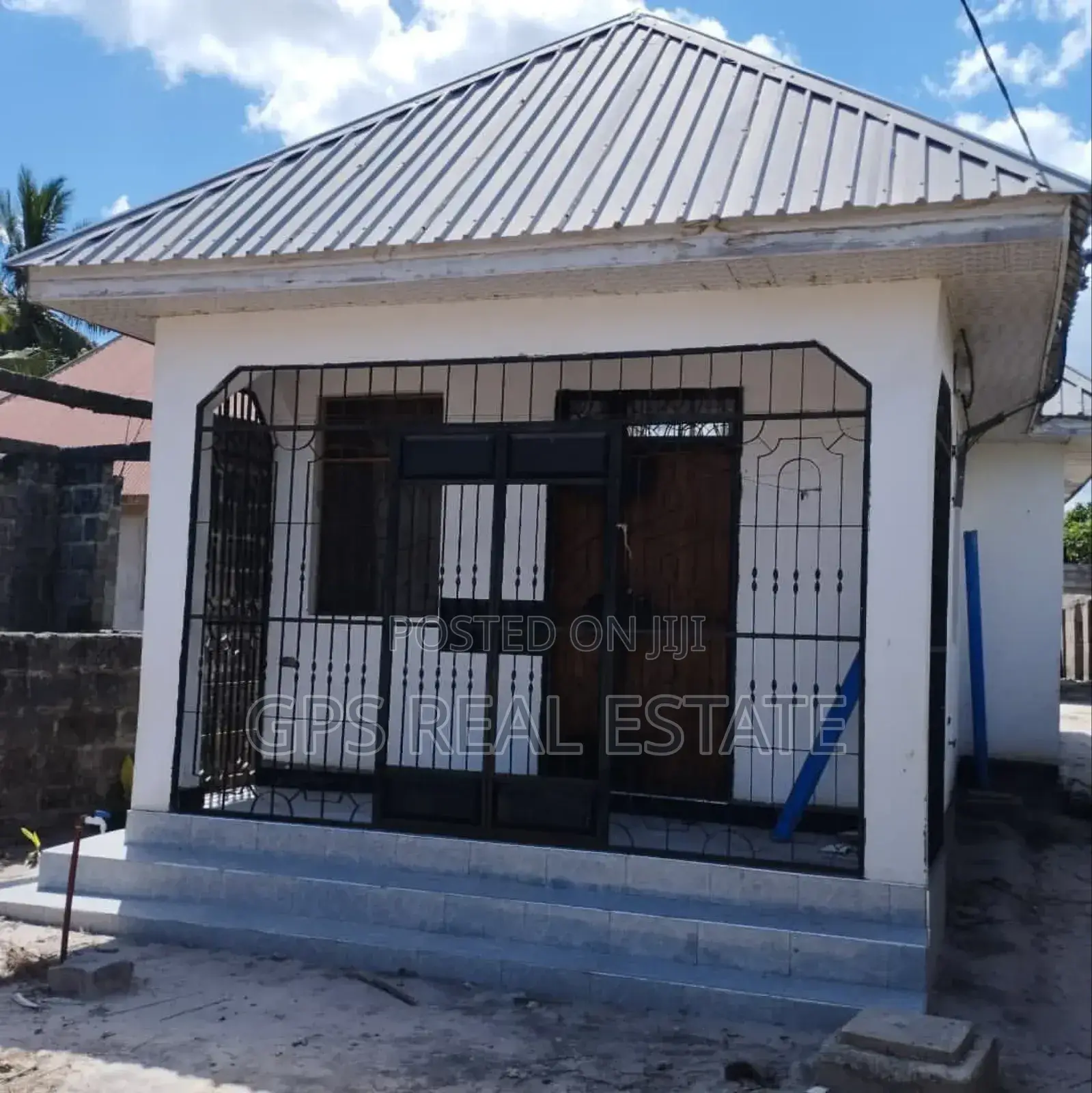 2bdrm House in Msongola, Kinondoni for sale