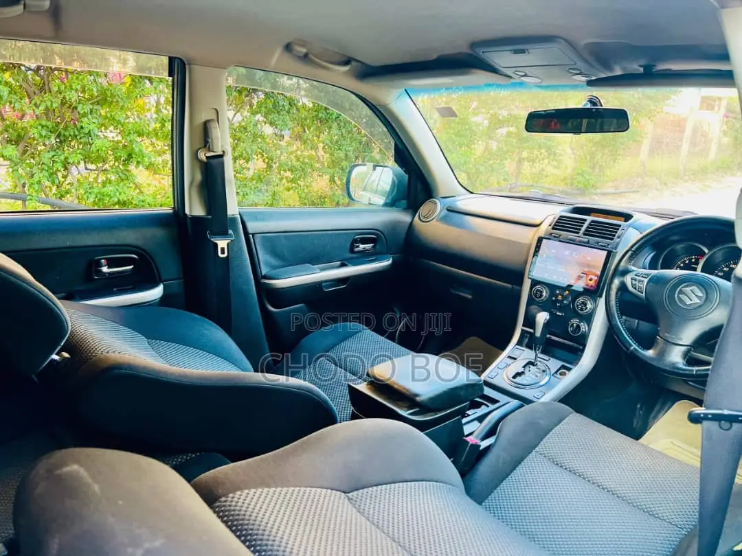 Suzuki Escudo 2007 Gray
