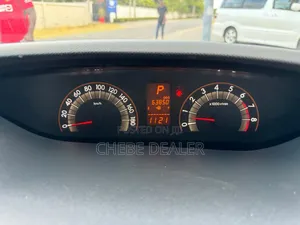 Toyota Ractis 1.5 AWD 2005 Gray