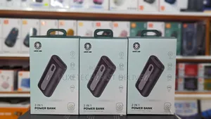 Green Lion 2 in 1 Power Bank 10000mah Wireless Watch Charger