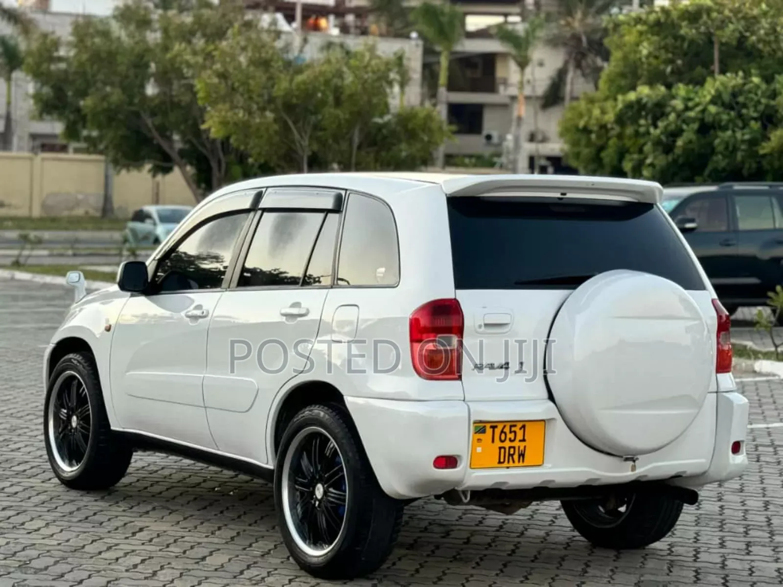 Toyota RAV4 2004 White