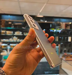Samsung Galaxy S21 Ultra 5G 128 GB Silver