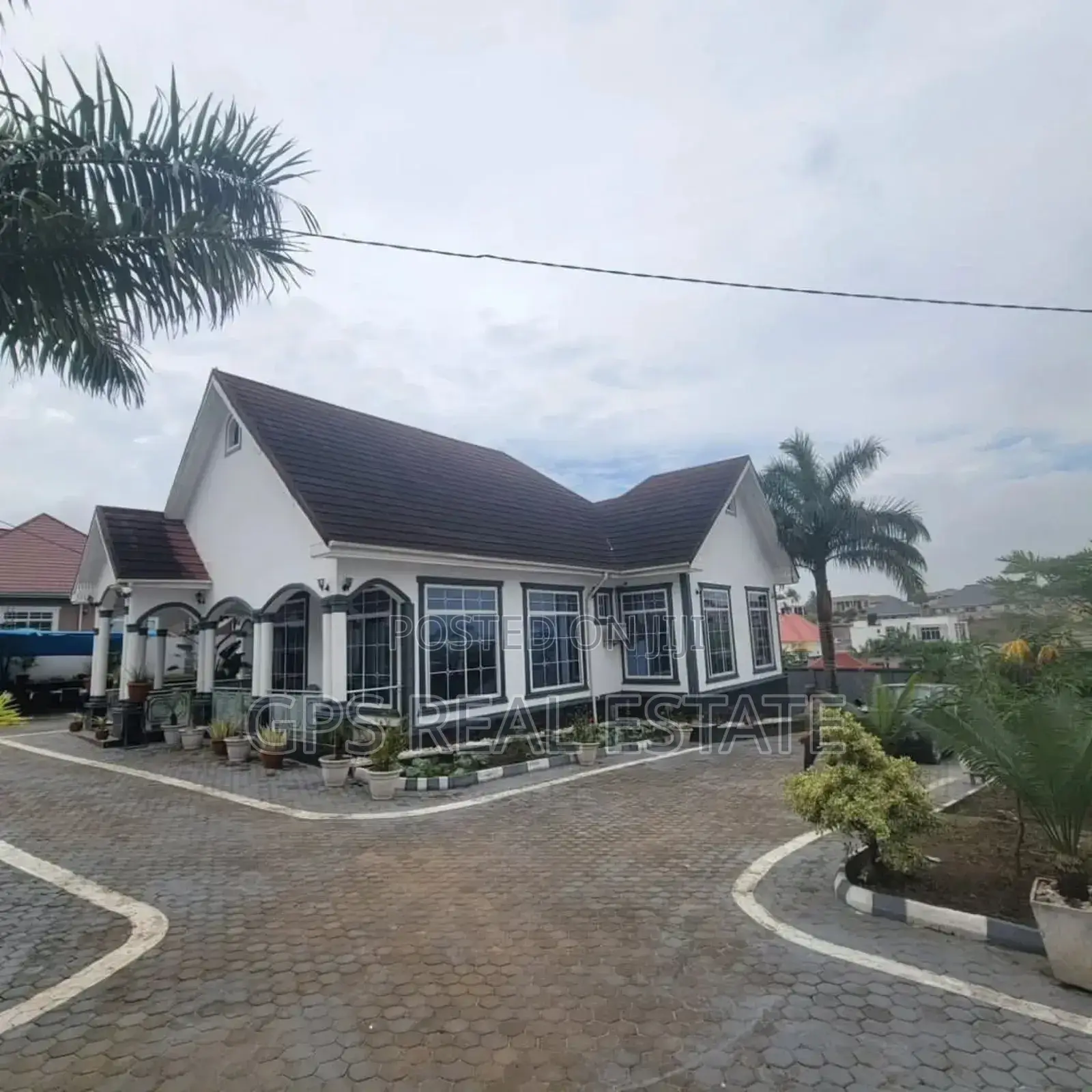 4bdrm House in Kinondoni for rent