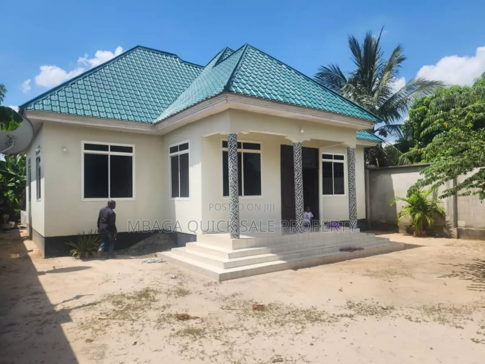 3bdrm House in Msongola for sale