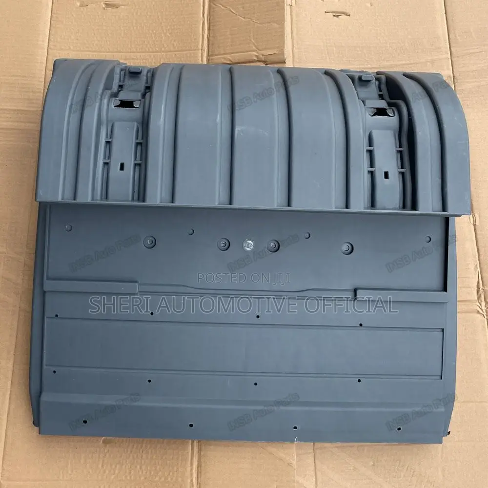 9305200120 Rear Mudguard for Mercedes Benz ACTROS MP3 Truck