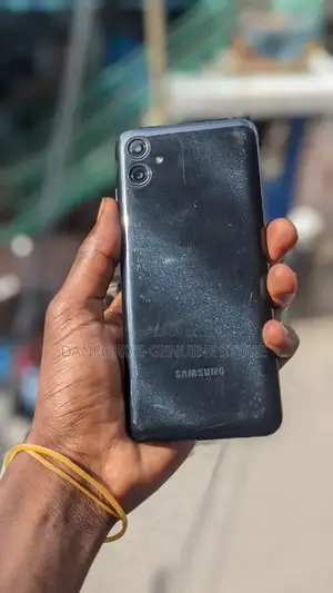 Samsung Galaxy A04e 64 GB Black