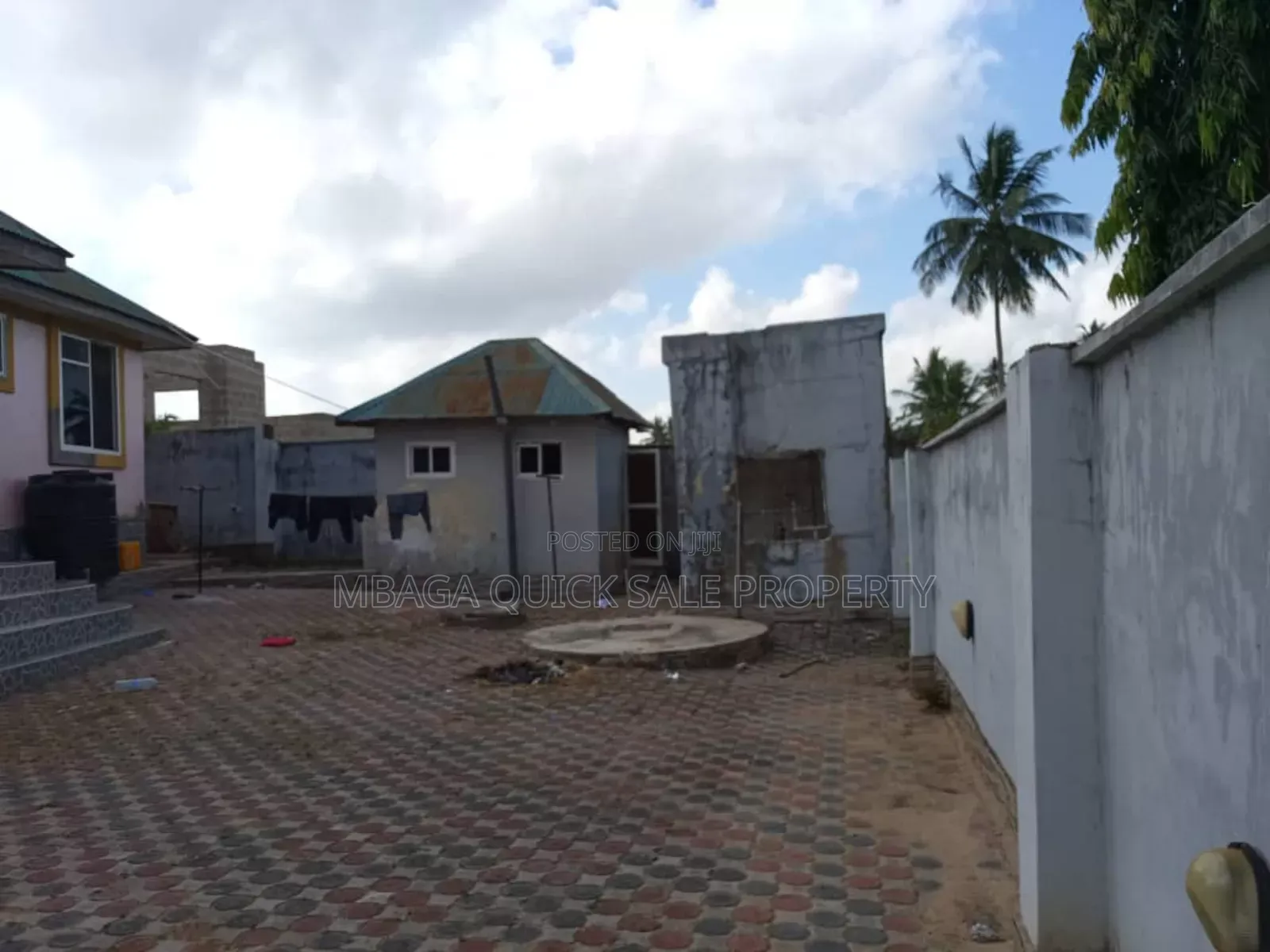 3bdrm House in Mbezi Makabe for sale