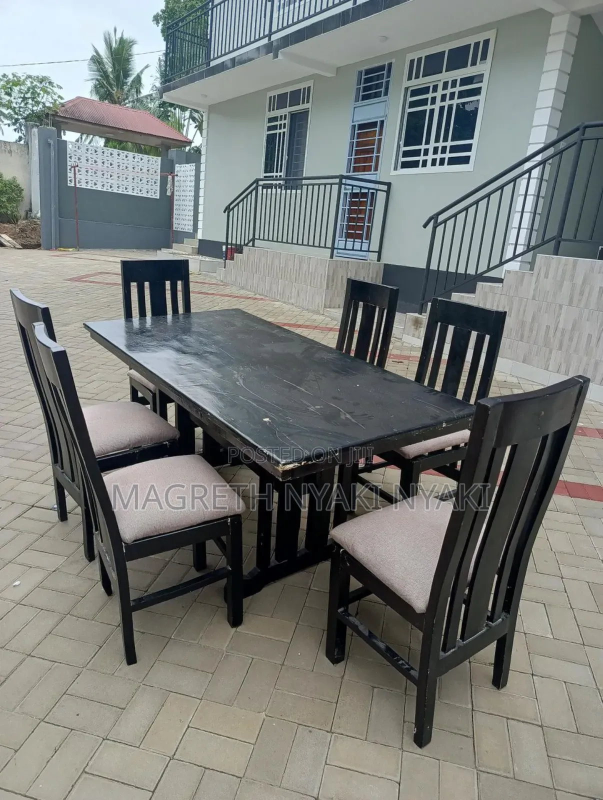 Dinning Table Mbao Ngumu Viti 6
