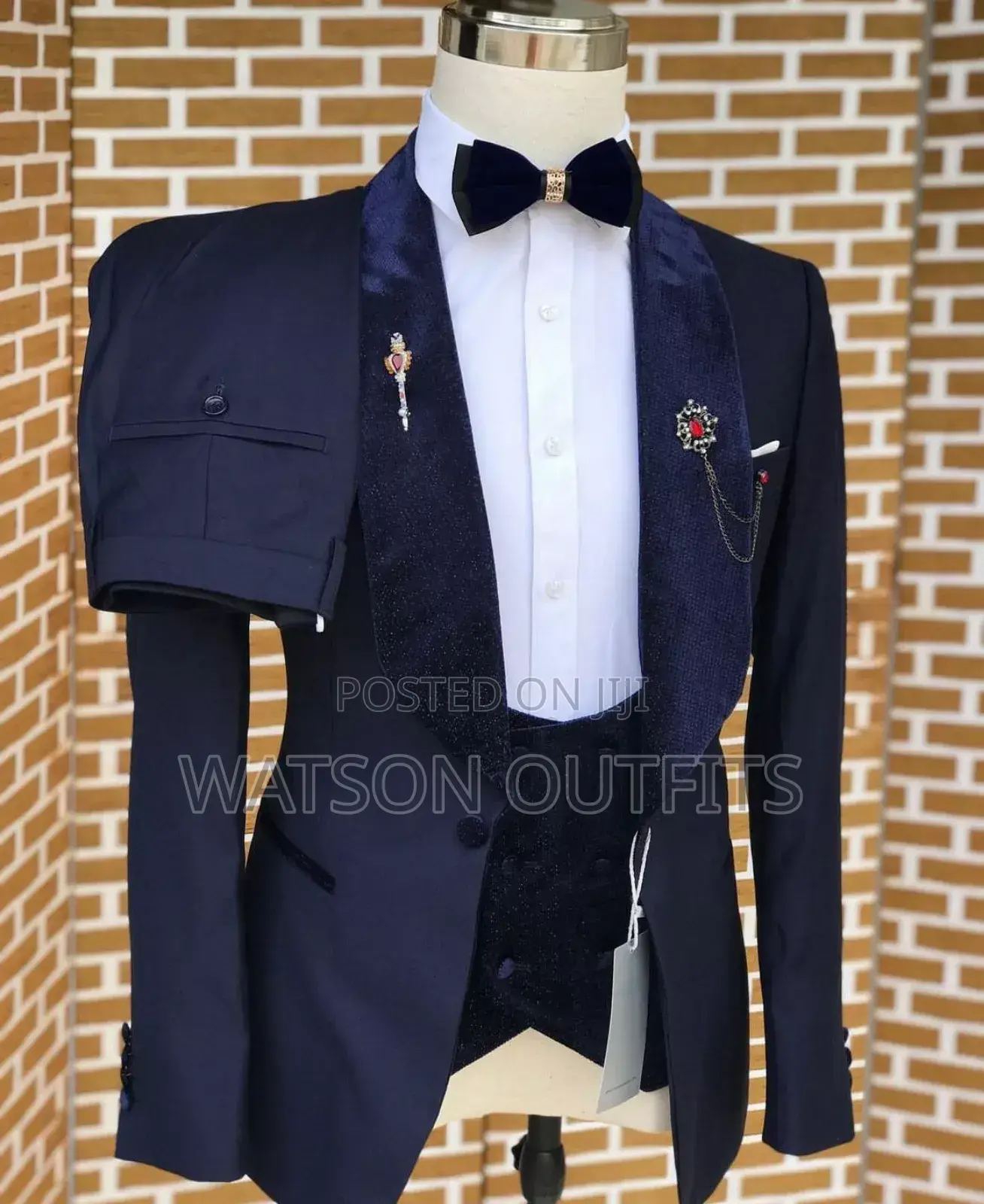 Multicolor Men Suits Original New