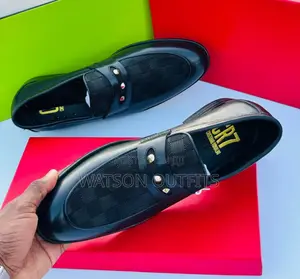 Cristiano Cr7 Men Shoes