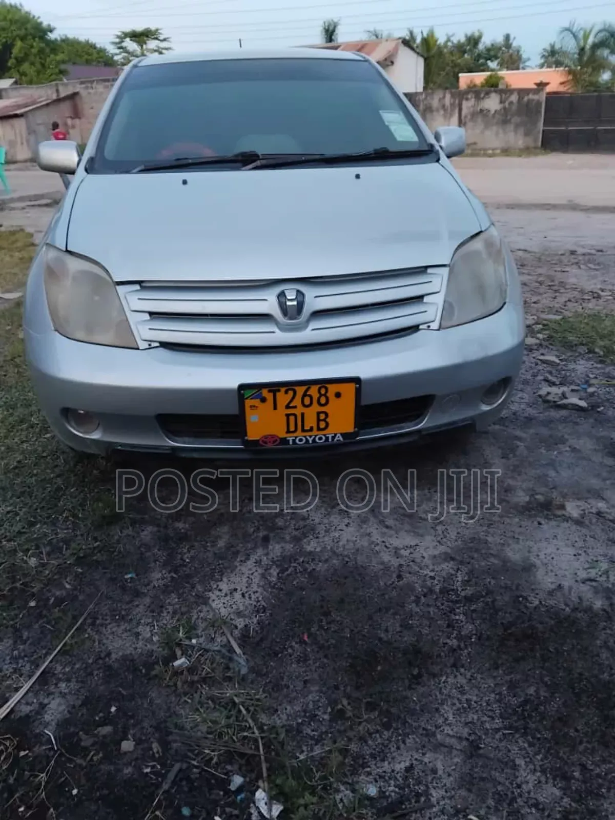 Toyota IST 2005 Silver