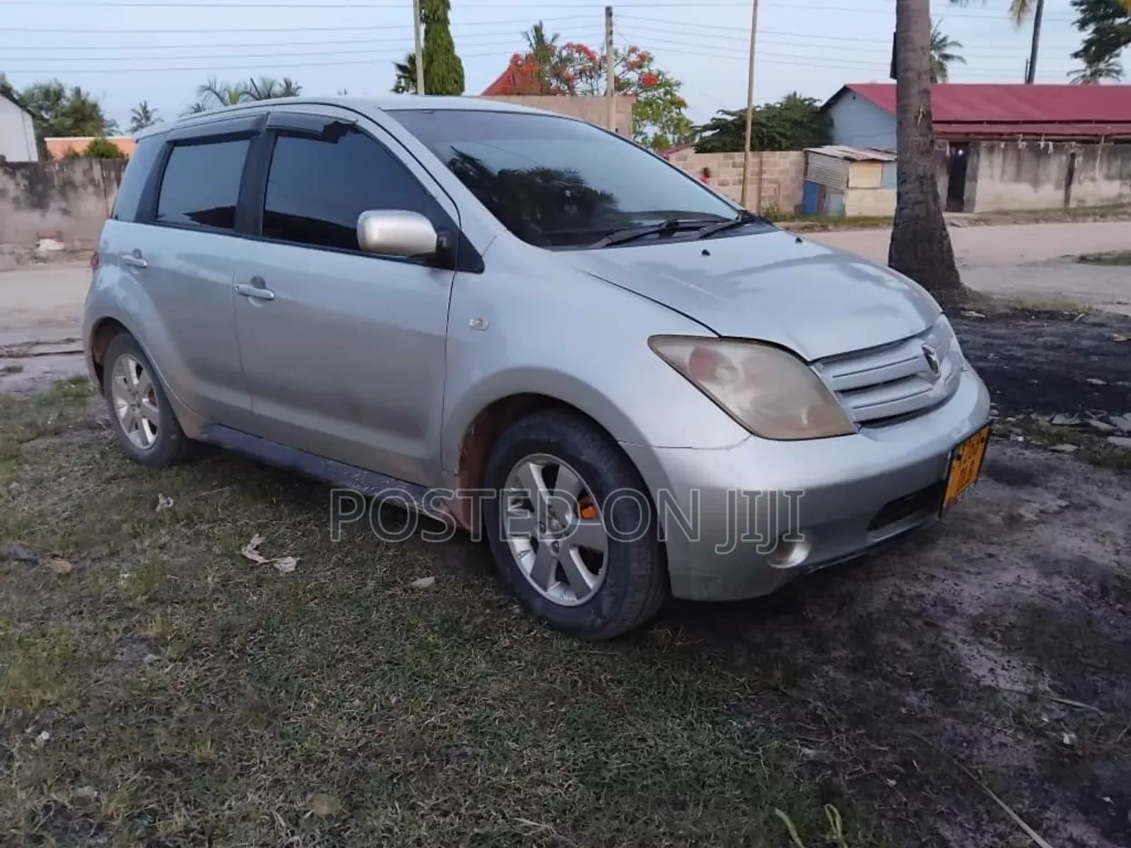 Toyota IST 2005 Silver