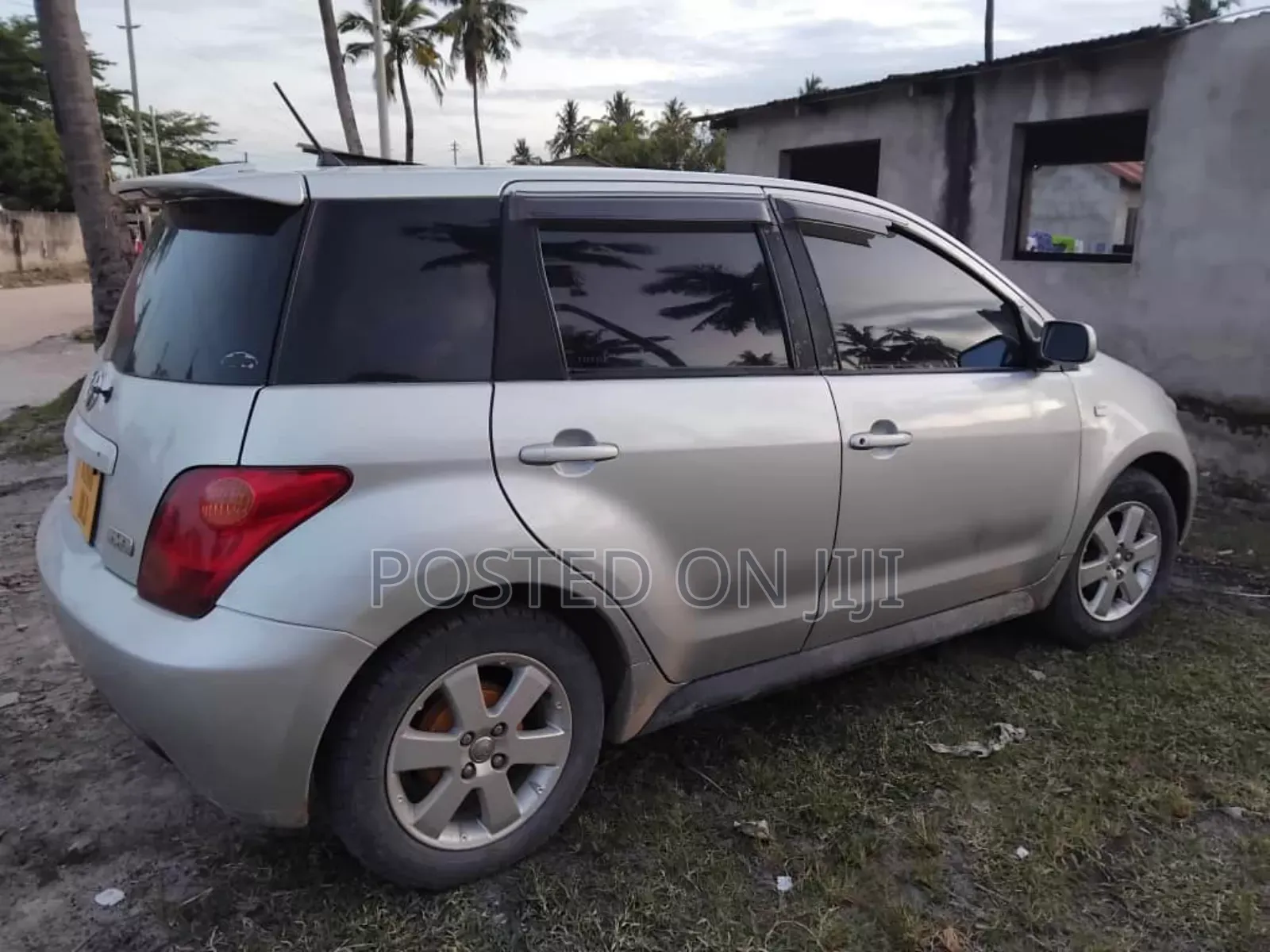 Toyota IST 2005 Silver