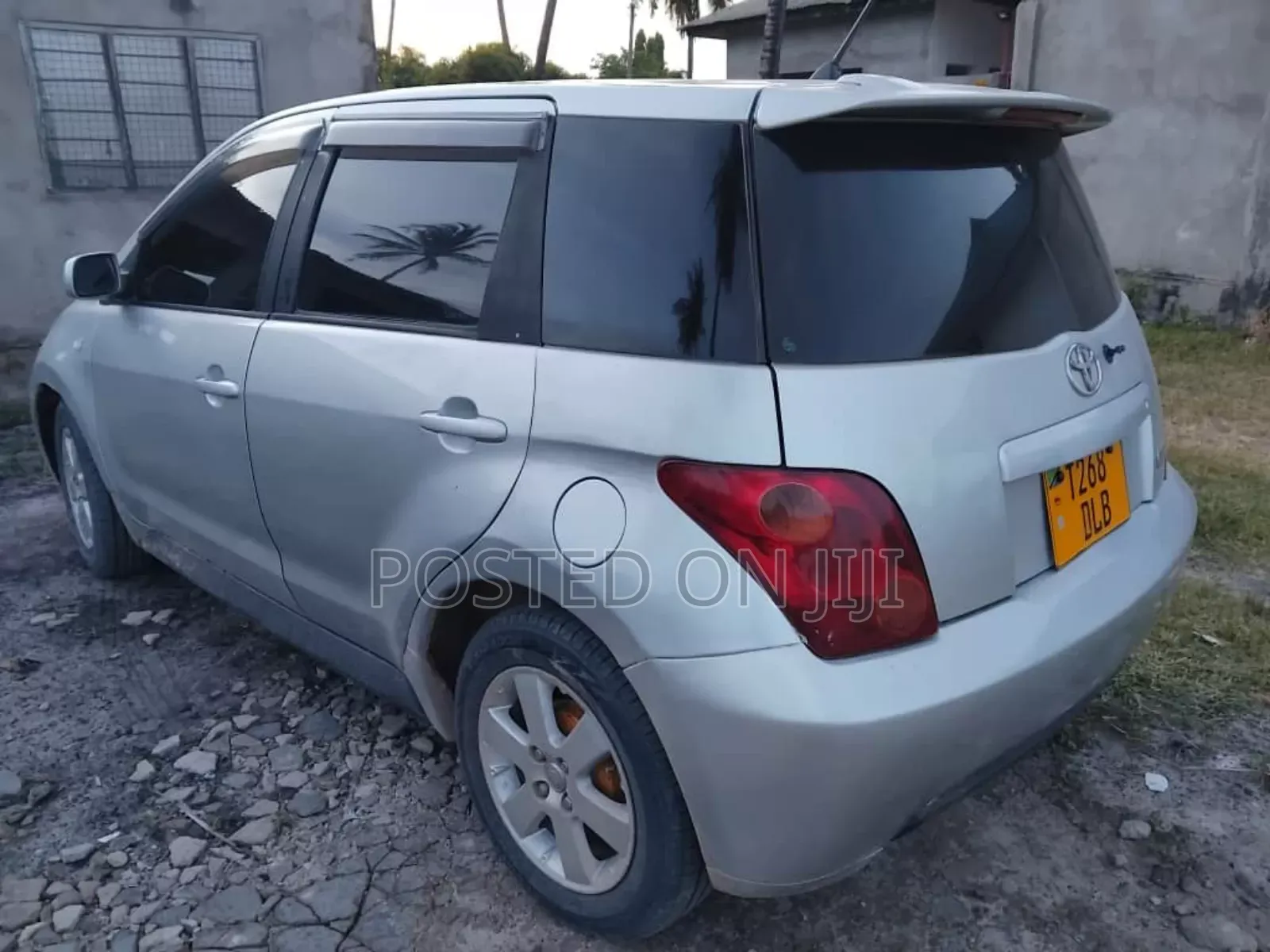 Toyota IST 2005 Silver