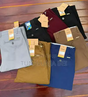 Staff Jeans