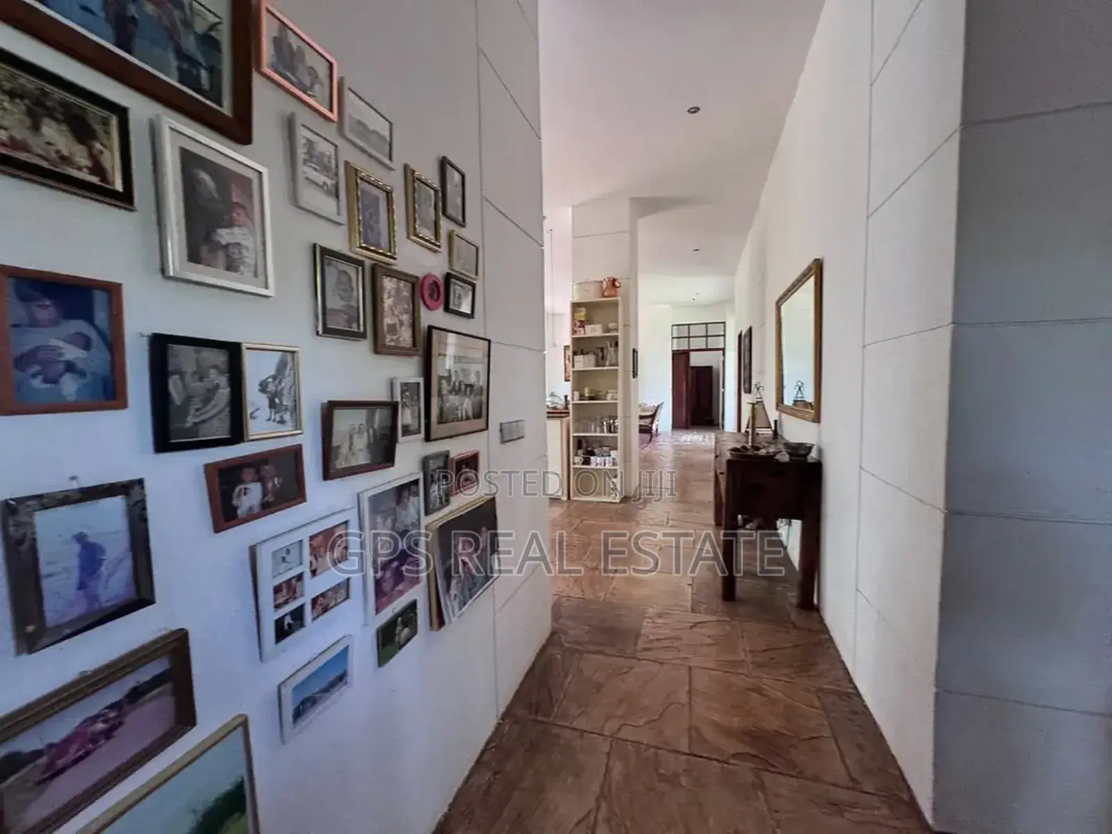 5bdrm Mansion in Ngaramtoni Ya Chini, Arusha for sale