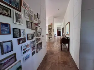 5bdrm Mansion in Ngaramtoni Ya Chini, Arusha for sale