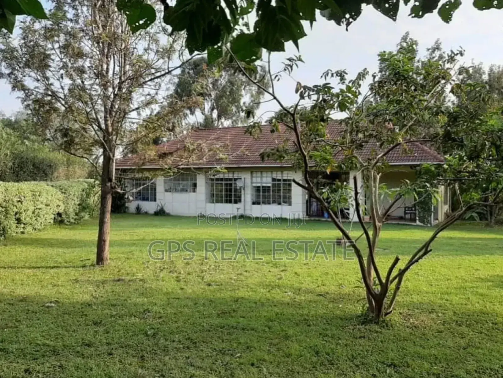 5bdrm Mansion in Ngaramtoni Ya Chini, Arusha for sale