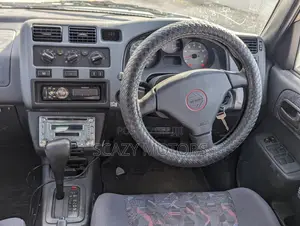 Toyota RAV4 1999 White
