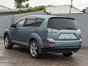 Mitsubishi Outlander 2006 Gray