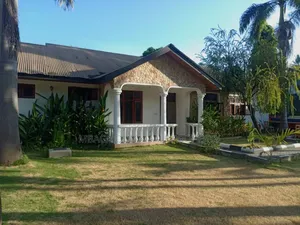 4bdrm House in Mikocheni for rent