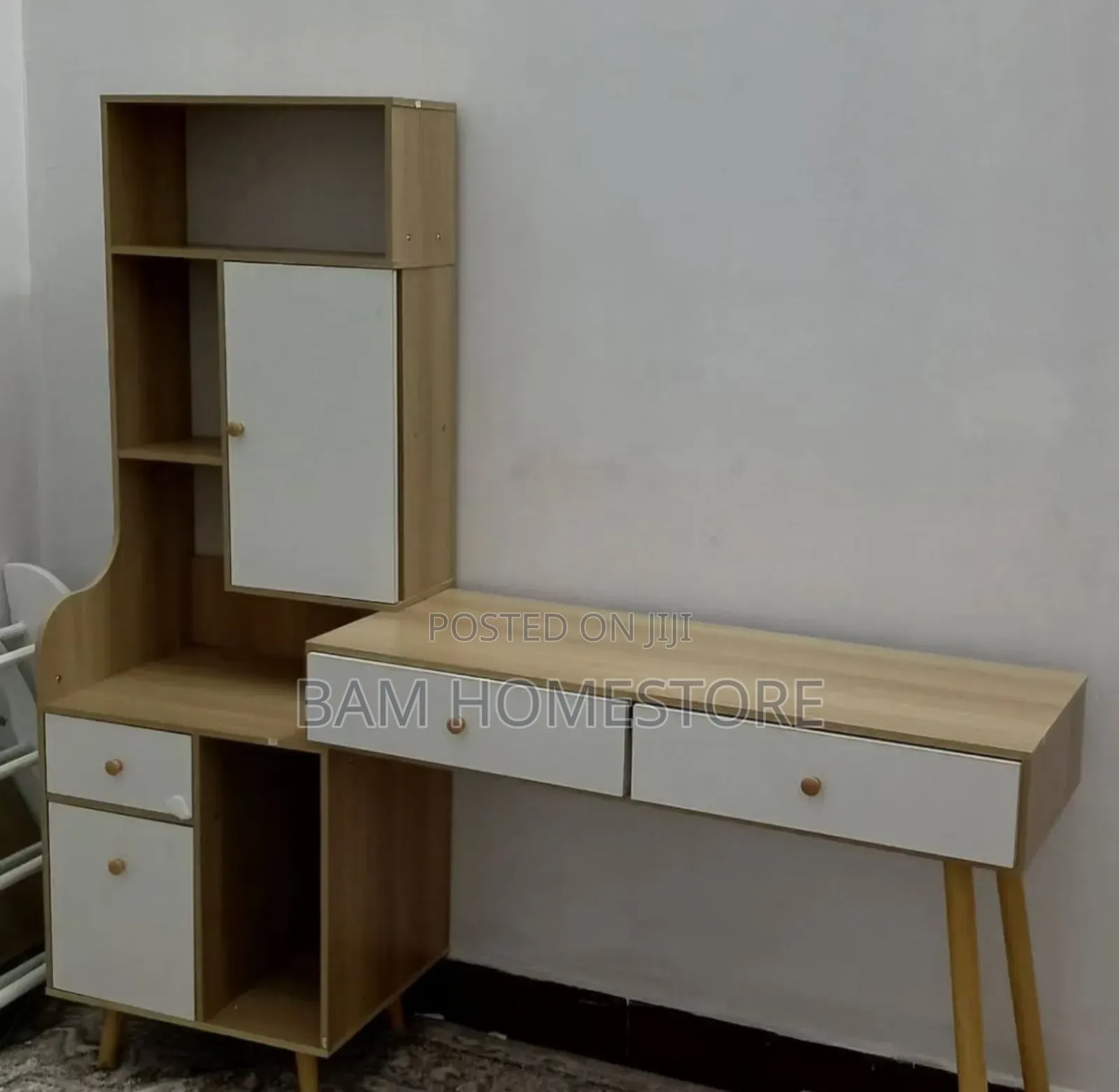 Modern Classic Table