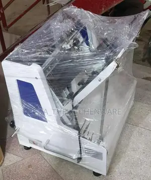 Commercial Bread Slicer Machine