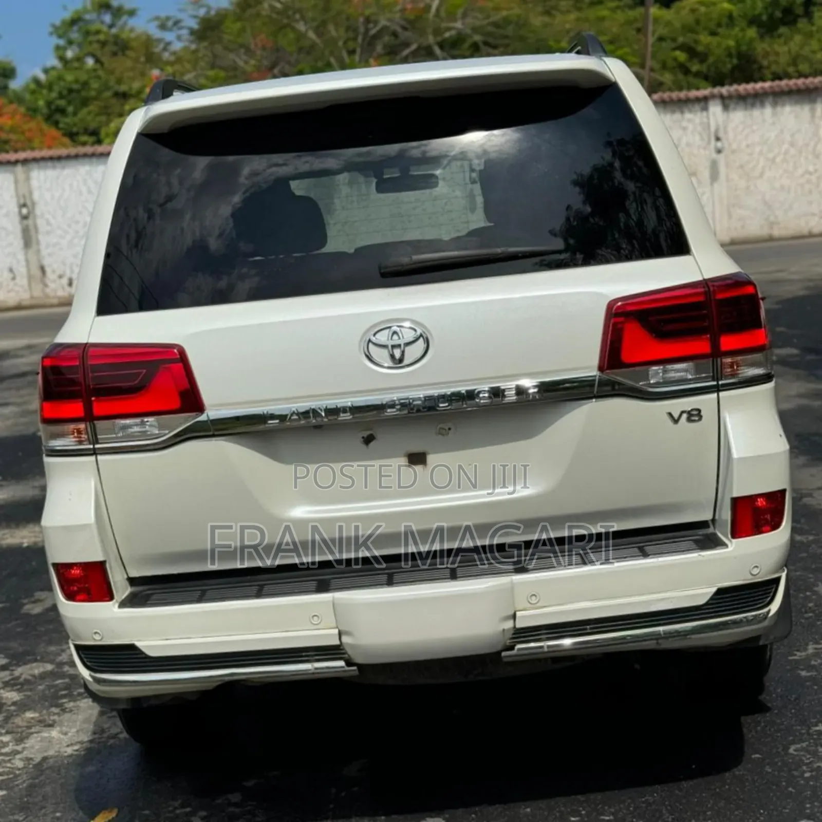 Toyota Land Cruiser 2017 White