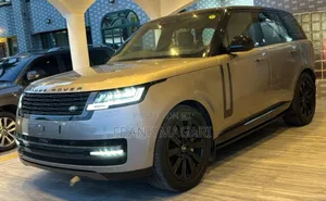 Land Rover Range Rover Vogue 2023 Gray
