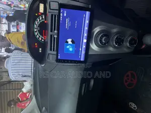Toyota Vitz Android Radio