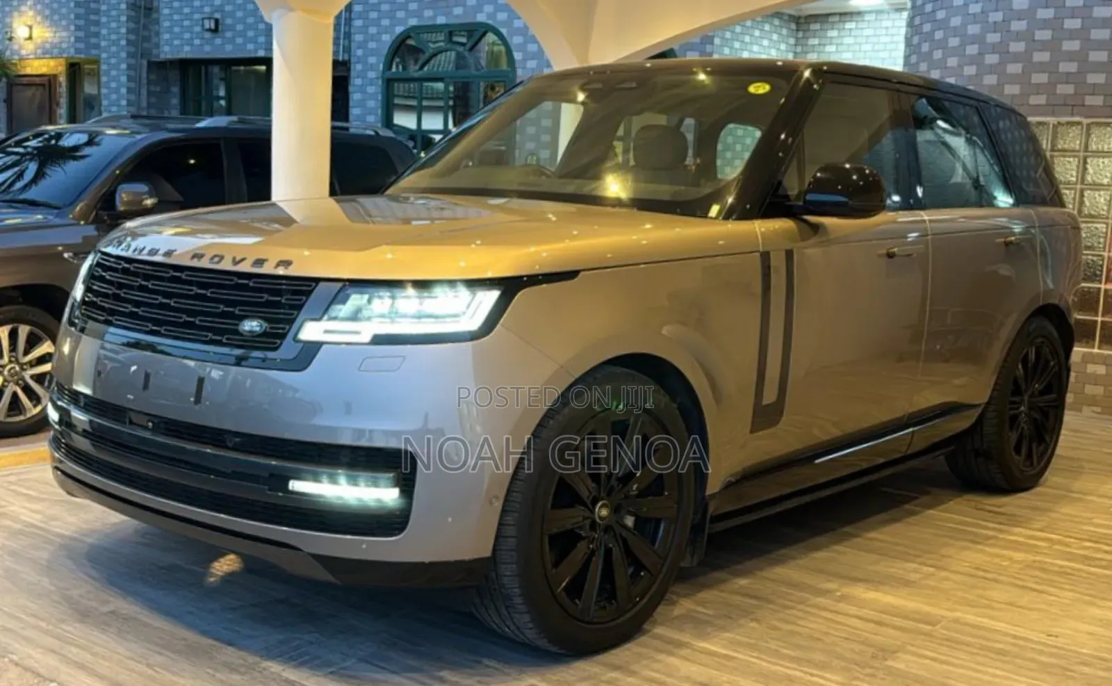 Land Rover Range Rover Vogue 2023 Silver