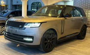 Land Rover Range Rover Vogue 2023 Silver