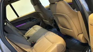 Land Rover Range Rover Vogue 2023 Silver