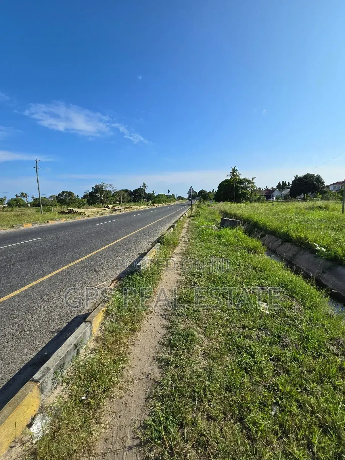 Plot for Sale at Bagamoyo Round About Msata