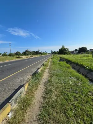Plot for Sale at Bagamoyo Round About Msata