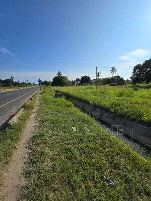 Plot for Sale at Bagamoyo Round About Msata