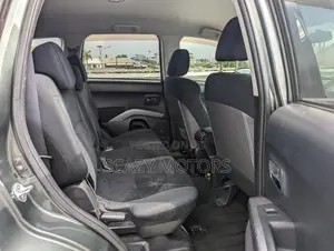 Mitsubishi Outlander 2009 Green
