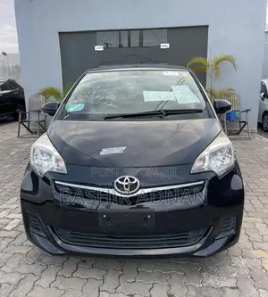 Toyota Ractis 2011 Matt Black