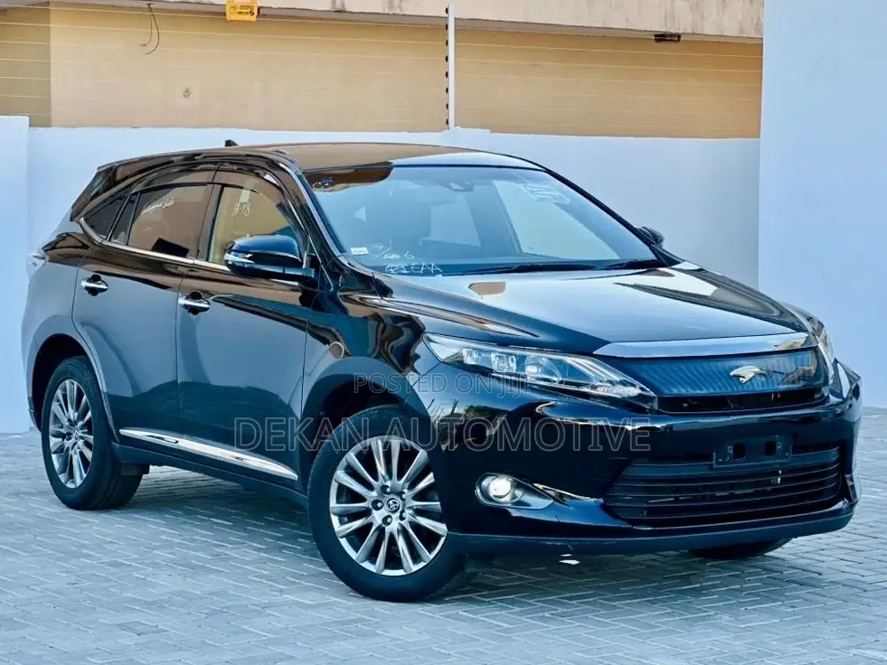 Toyota Harrier 2.0 2014 Black