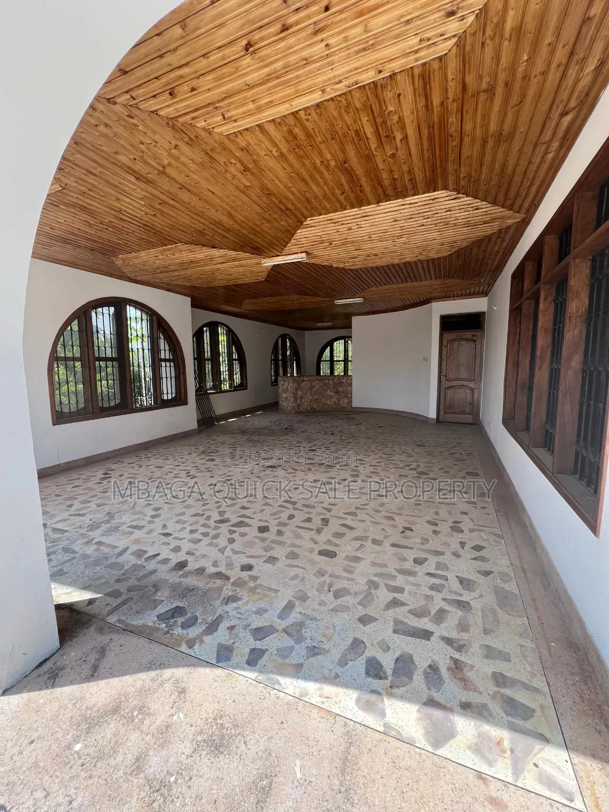 7bdrm House in Bahari Beach, Kunduchi for rent
