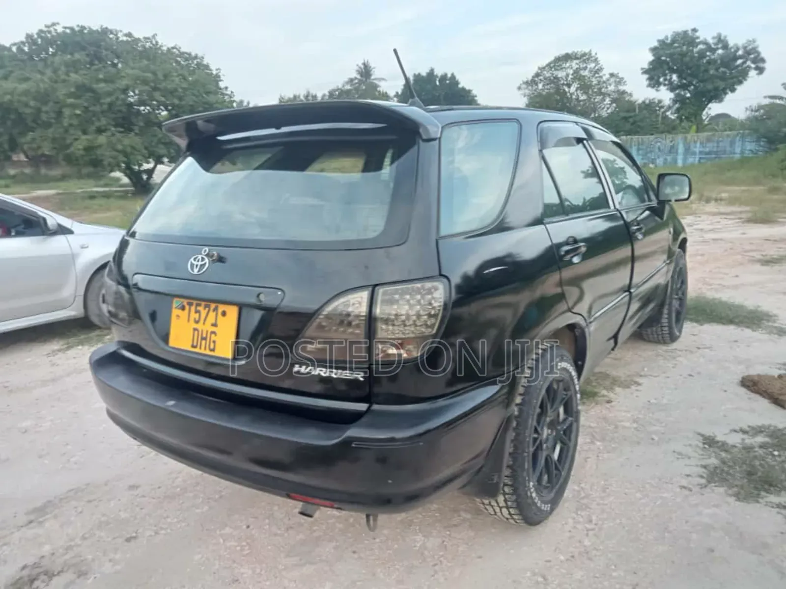 Toyota Harrier 2006 Black