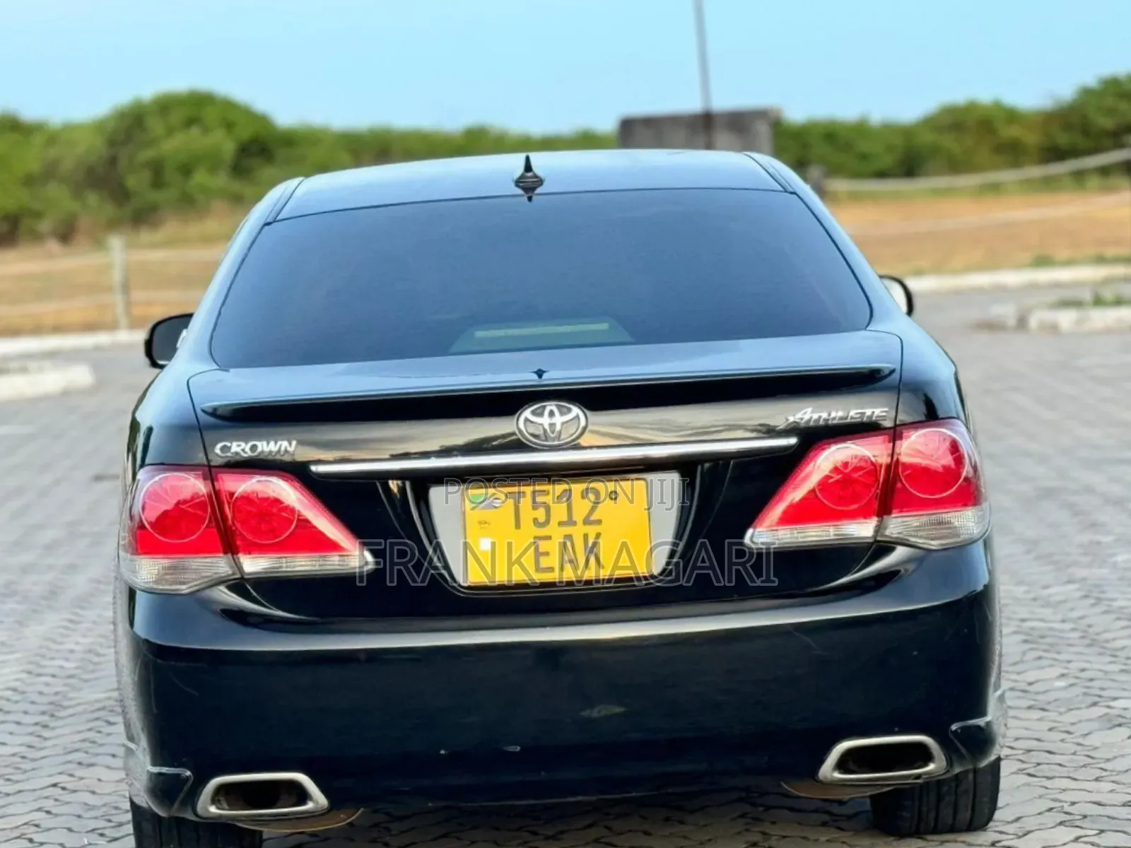 Toyota Crown 2011 Black