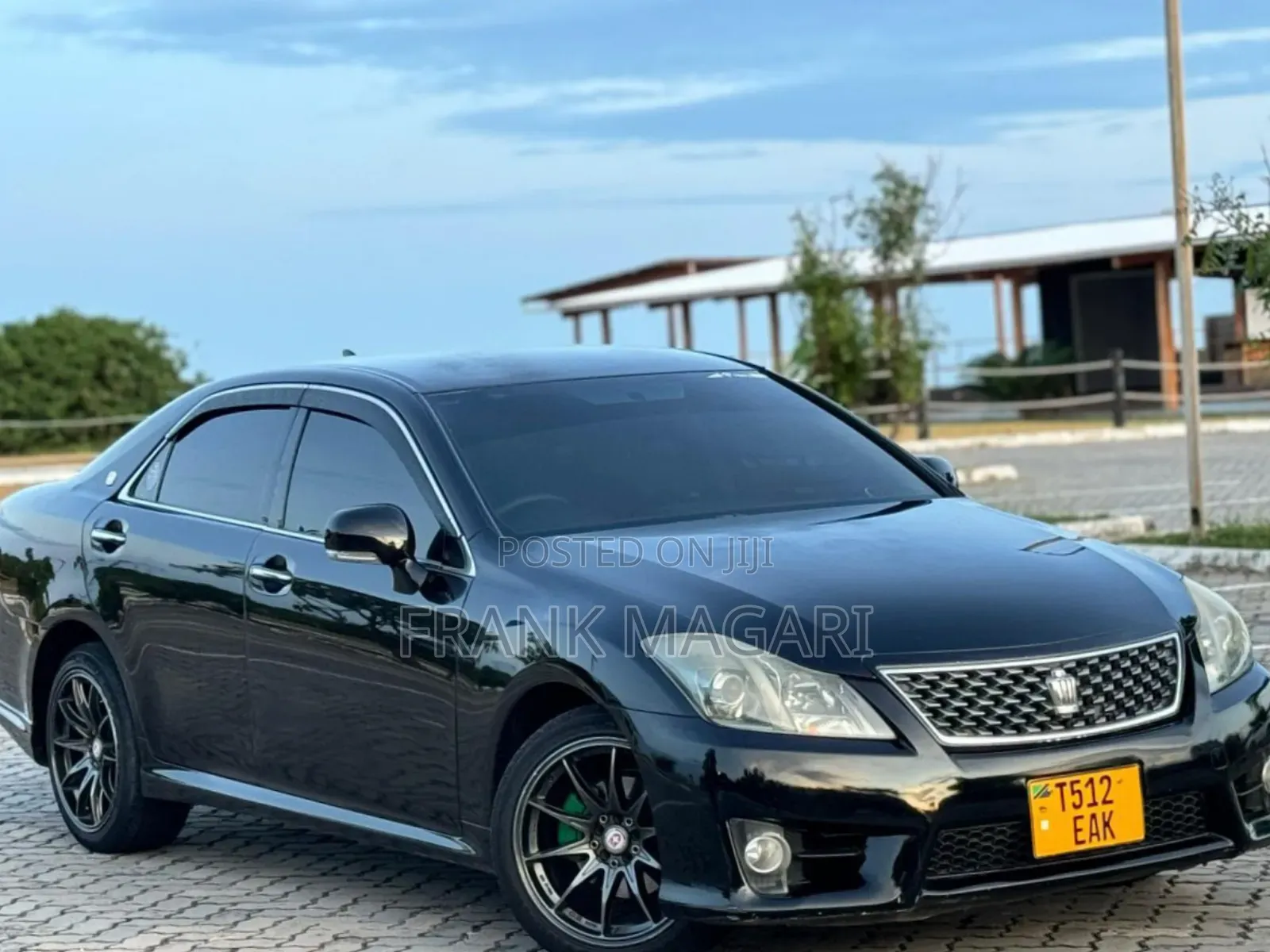 Toyota Crown 2011 Black
