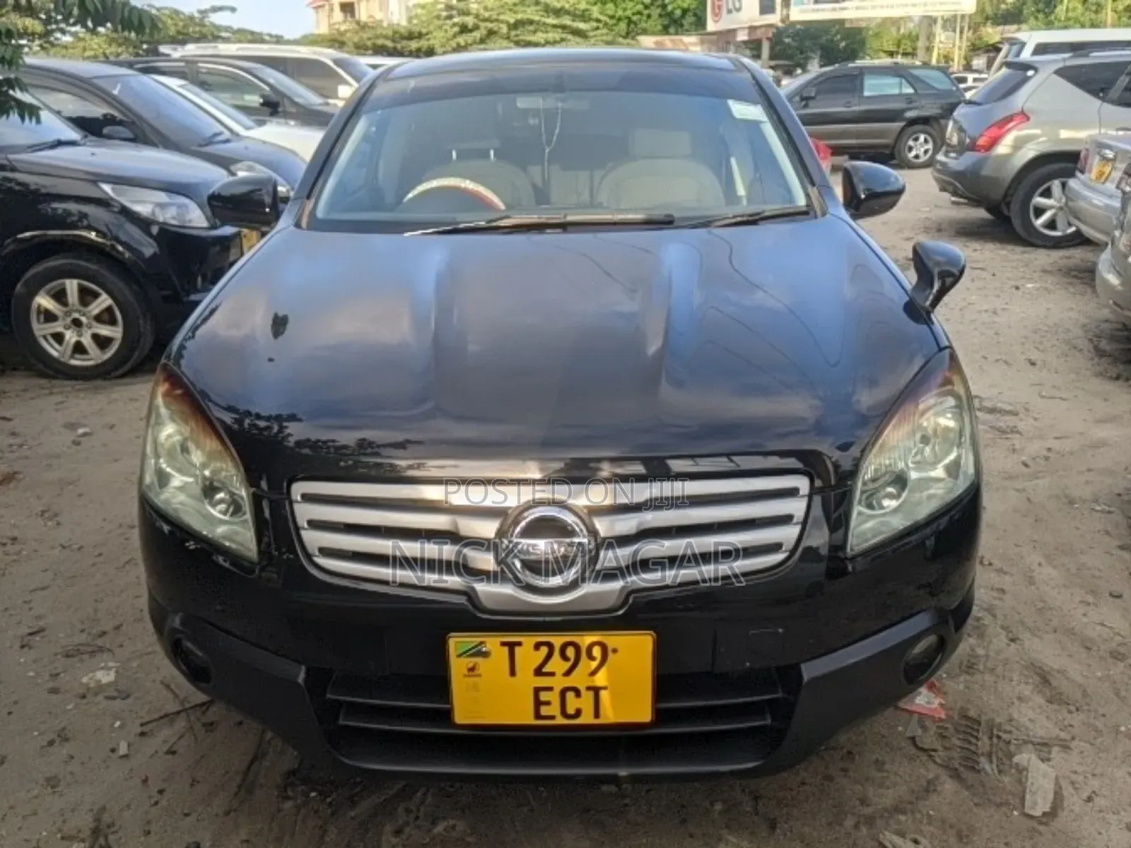Nissan Dualis 2010 Black