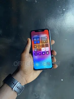 Apple iPhone 11 64 GB Black