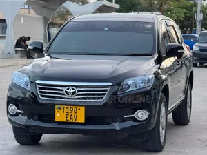 Toyota Vanguard 2010 Black