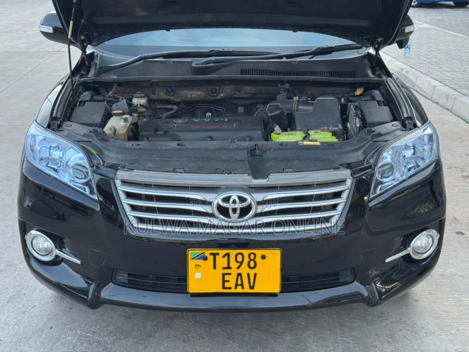 Toyota Vanguard 2010 Black