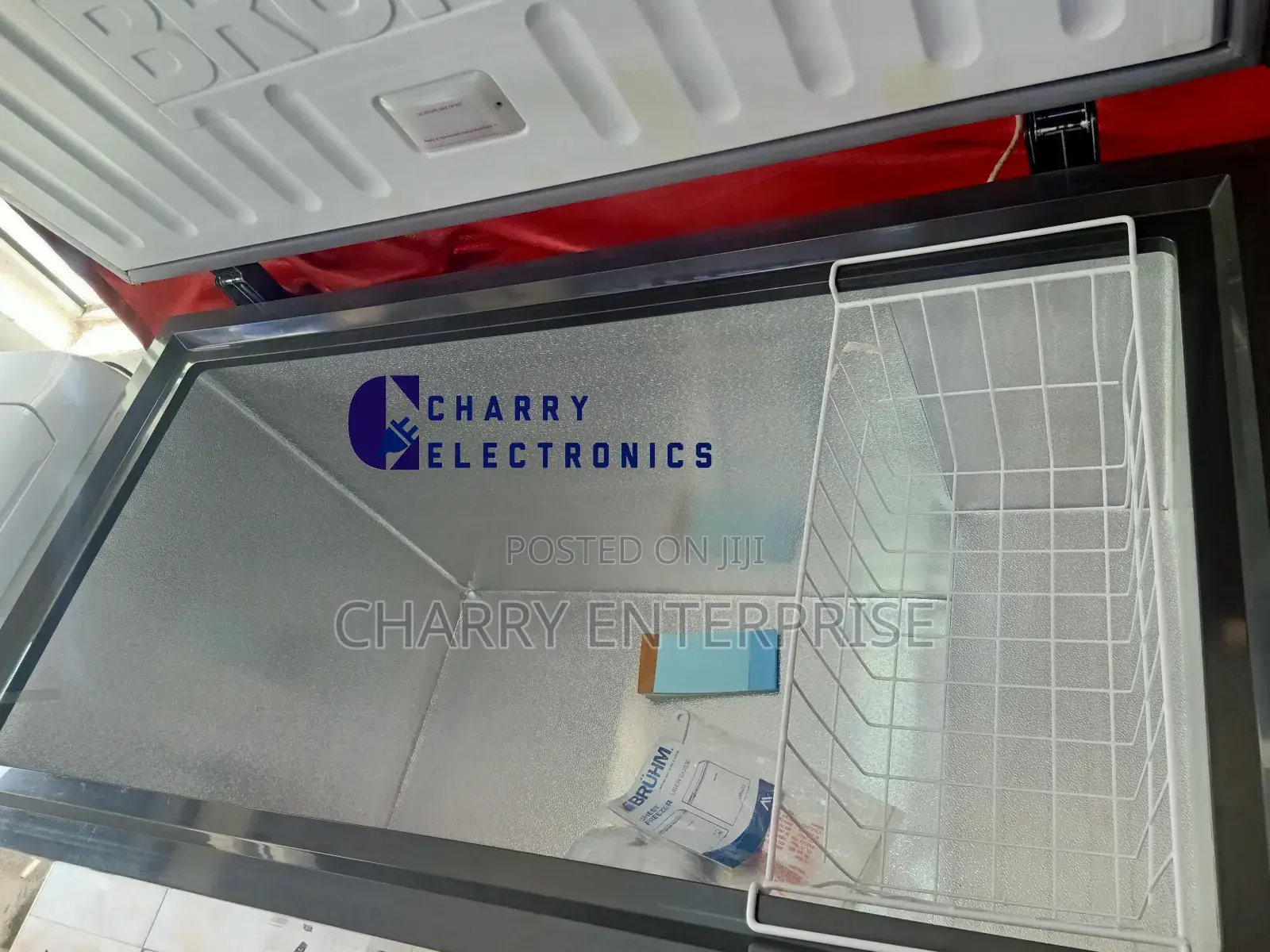 BRUHM Freezer Yenye Mkono Model BCS 410MR Liter 368L