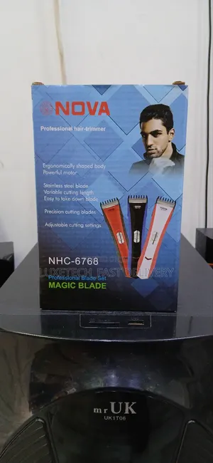 Professional Hair and Beard Trimmer Machine