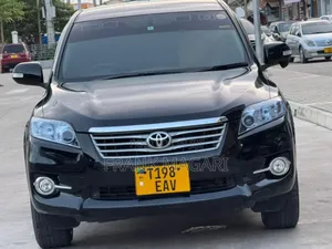 Toyota Vanguard 2010 Black